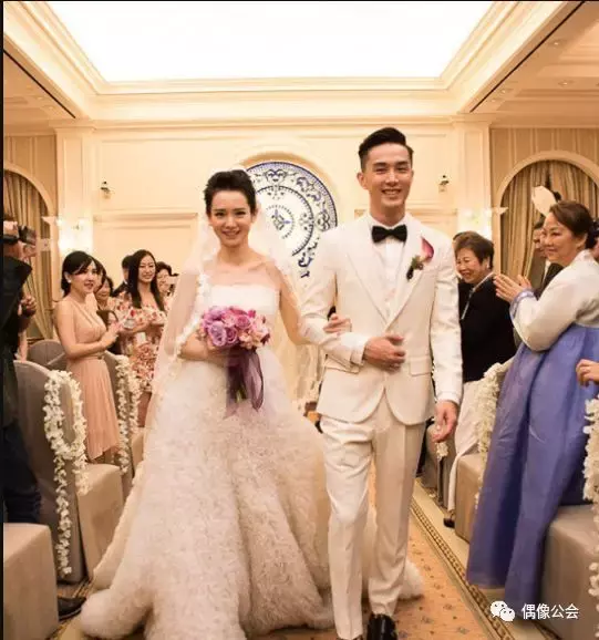 选秀出道,从家人反对到如今功成名就,她都经历了什么?