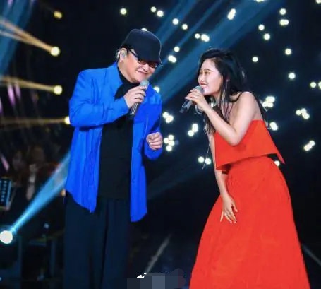 下一季《歌手》人选曝光，选秀偶像组团参加：