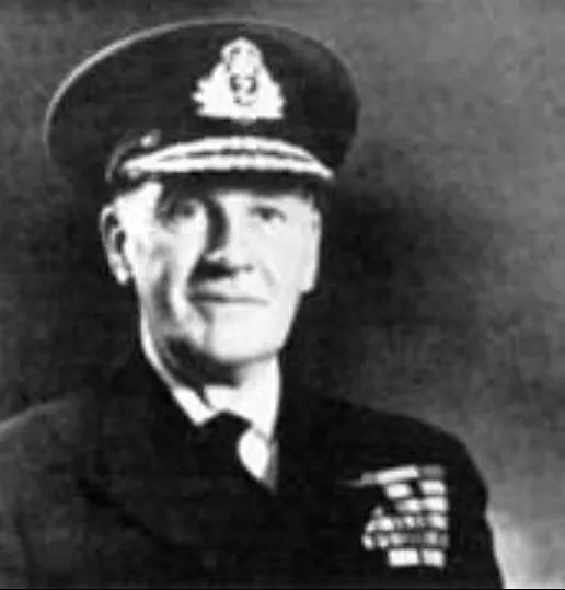 ���ĺ�ĸ֮������