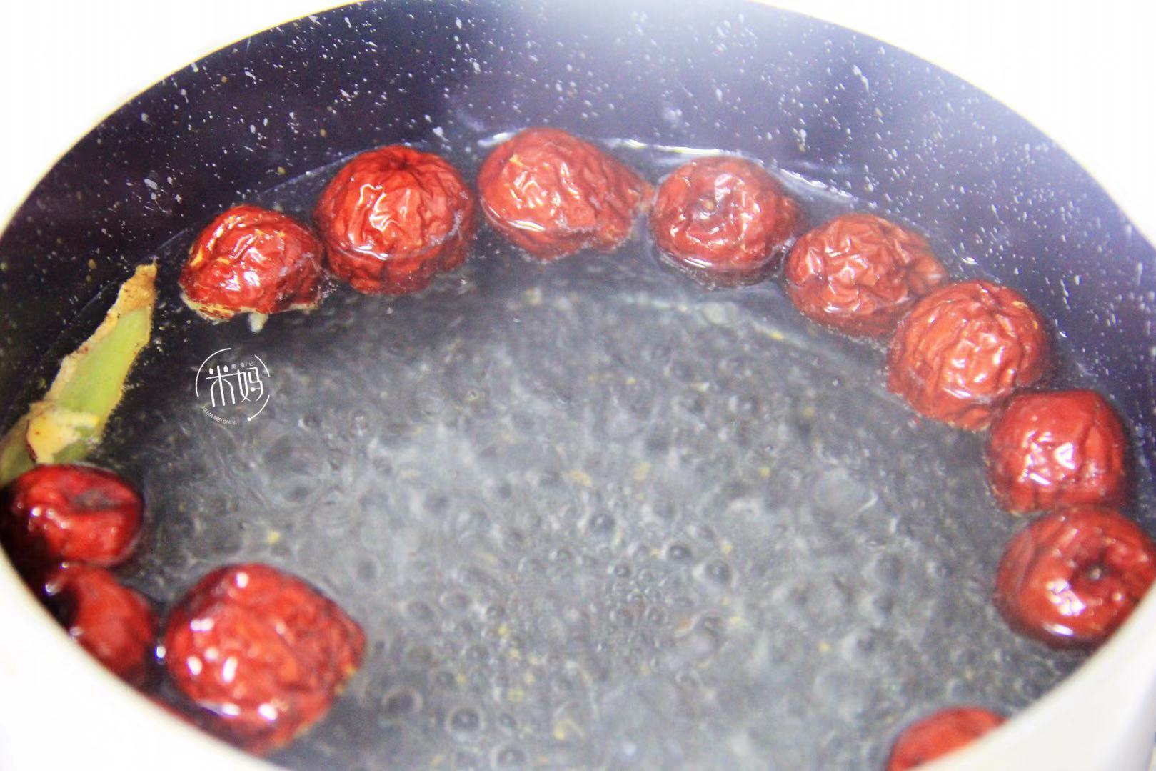 图片[6]-红枣红糖鸡蛋丸子做法步骤图 驱寒保暖天冷吃一碗暖胃暖心-起舞食谱网