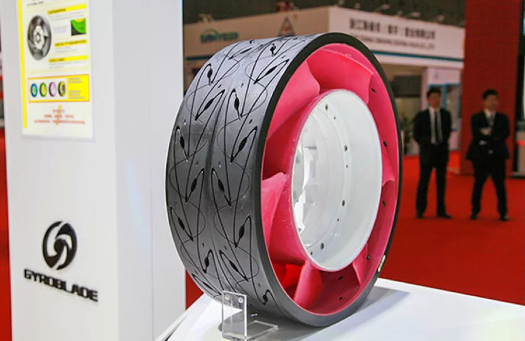 终身不会爆！“非充气”轮胎，真的要来了？哪里有？
