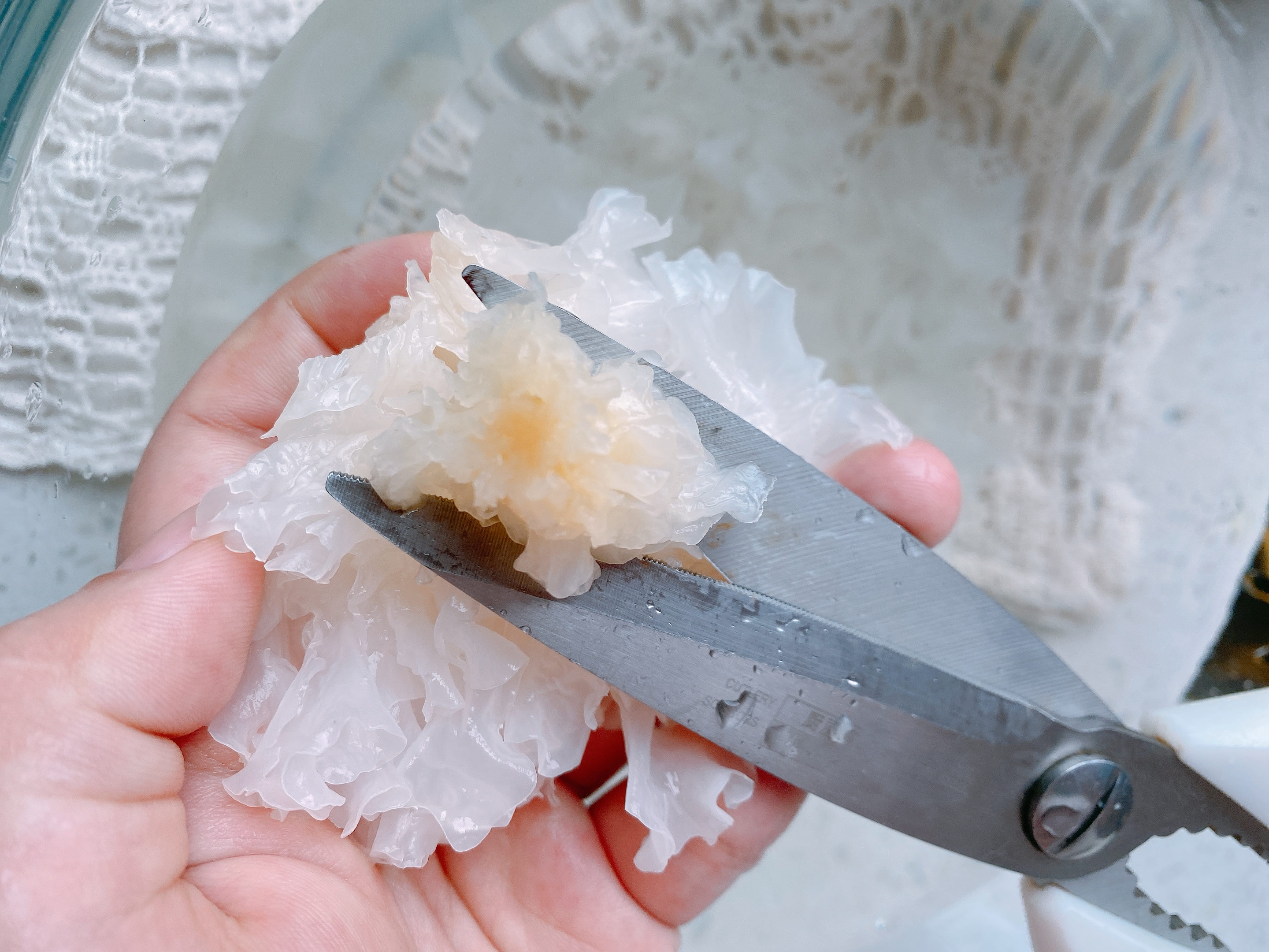 入夏后要給家里人多做這甜湯，美容養顏，趕走暑氣，比喝冷飲健康