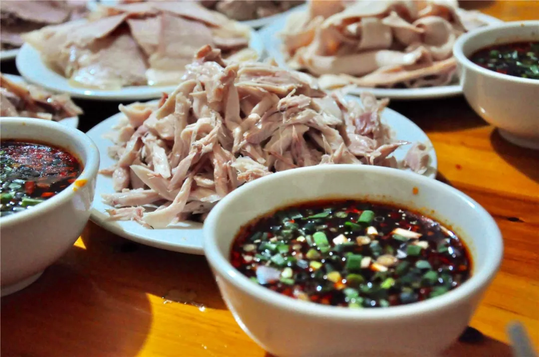 距离成都不到2小时车程的四川美食的顶端！自贡