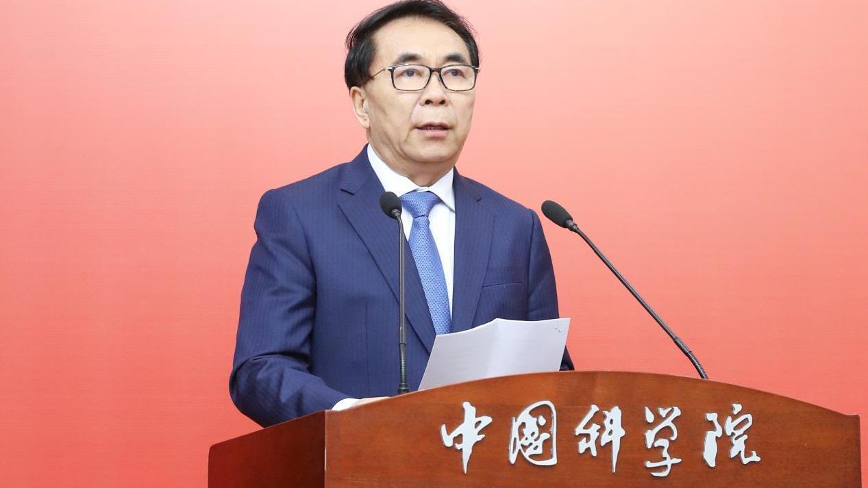 要么不卖，一卖就是12亿美元订单，ASML的意图很明显