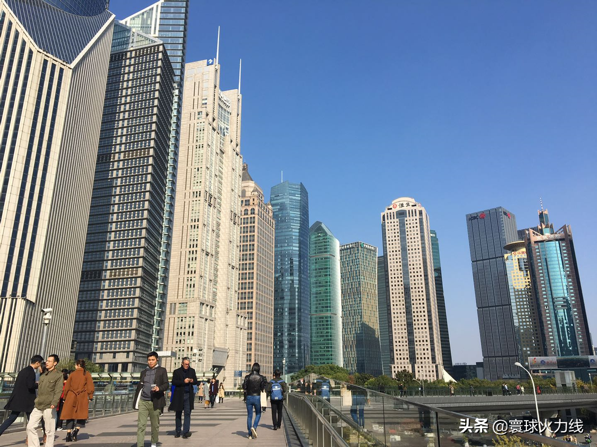 拜登宣言任内“不允许中国超过美国”，英国拍