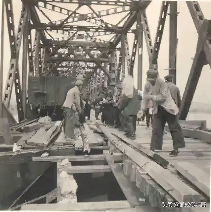 ����Ԯ��1953��Y������ɶ����һ��־�܊1994��Ż؇���