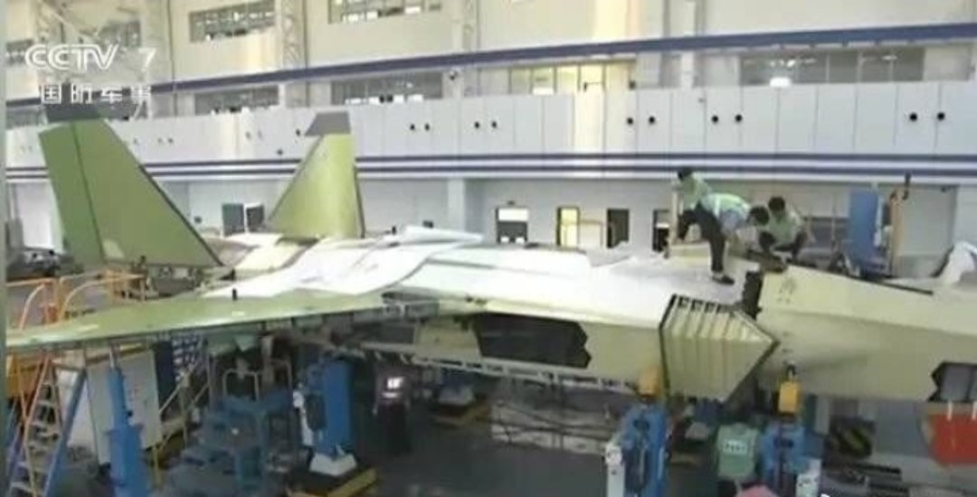 FC31\u002F歼31隐形舰载机分析【人民海军】