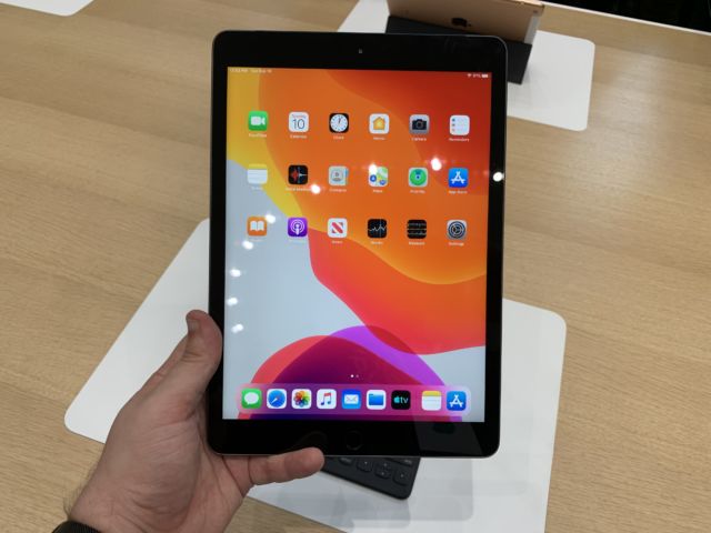 iPad 2019刚开始清仓处理，已跌至1929元，但我不会提议选购