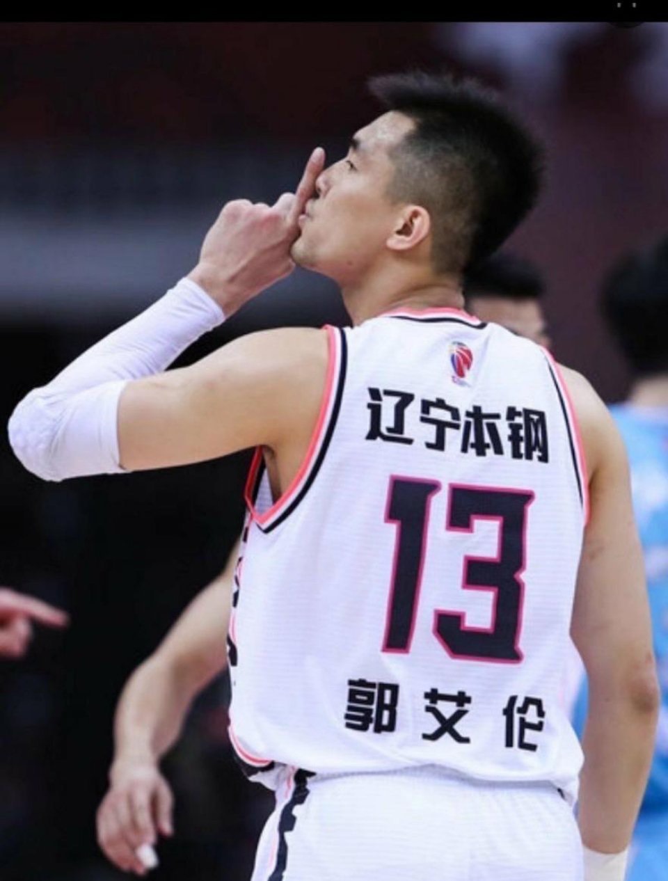 Guo Ailun adds practice to sneer at! The name writes down phonate: He is a ball crazy, install X? You know Guo Ailun far from