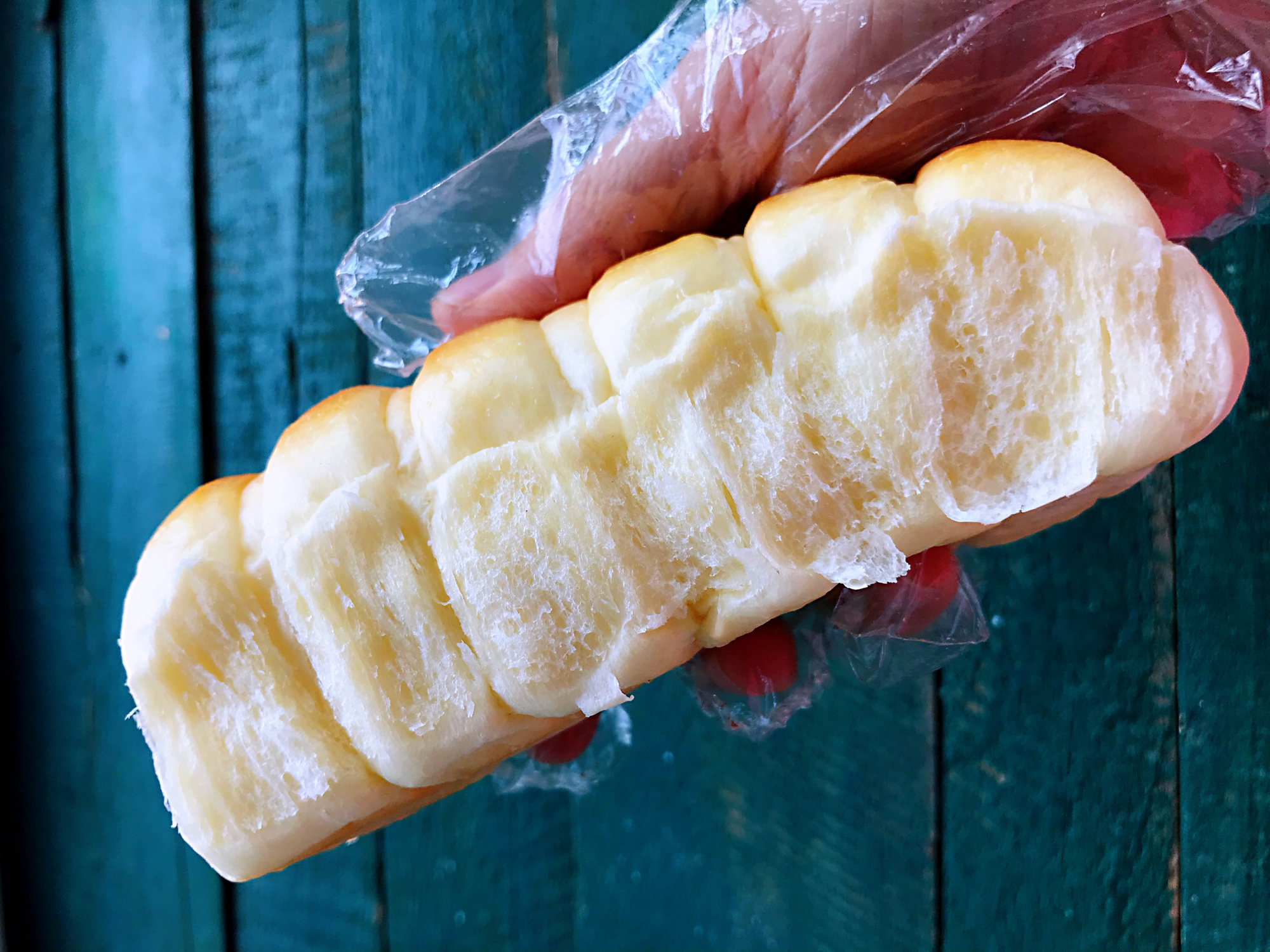 教你不用麵包粉也能做麵包，鬆軟拉絲，放3天也不硬，比買的好吃