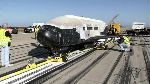 美国太空军再次领先，延迟24小时空天飞机成功发