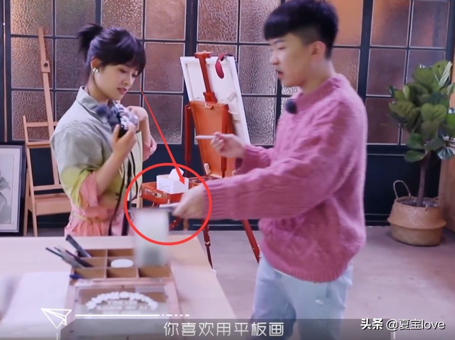 沈月在平板上画画，当完成作品后，看清效果：真没谎报学历吗？