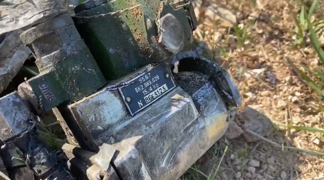 叙军弹道导弹立功！一发干掉上百辆油罐车，土