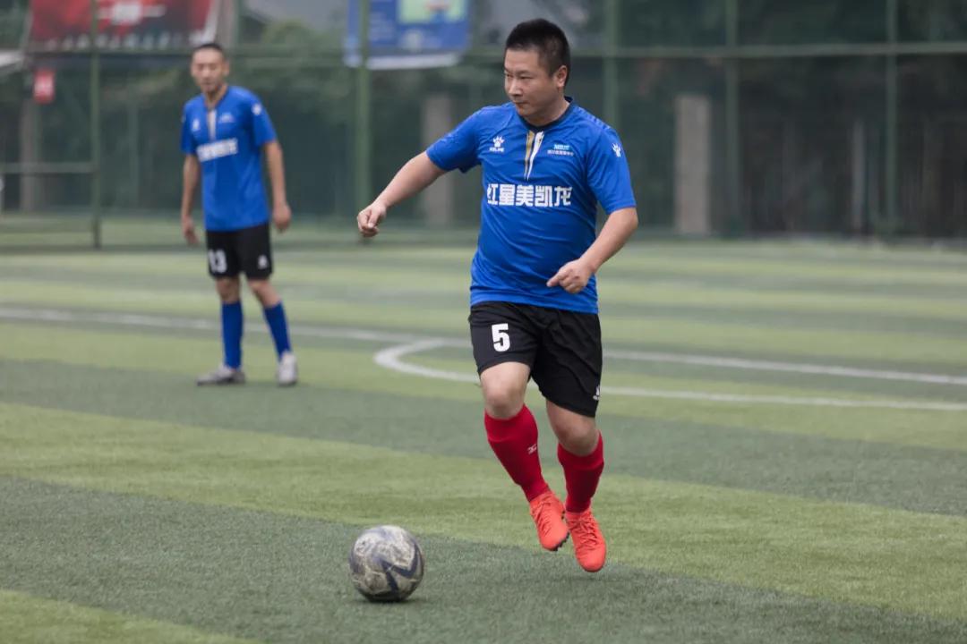 爱家居 享运动，四川家居行业足球友谊赛成功举行