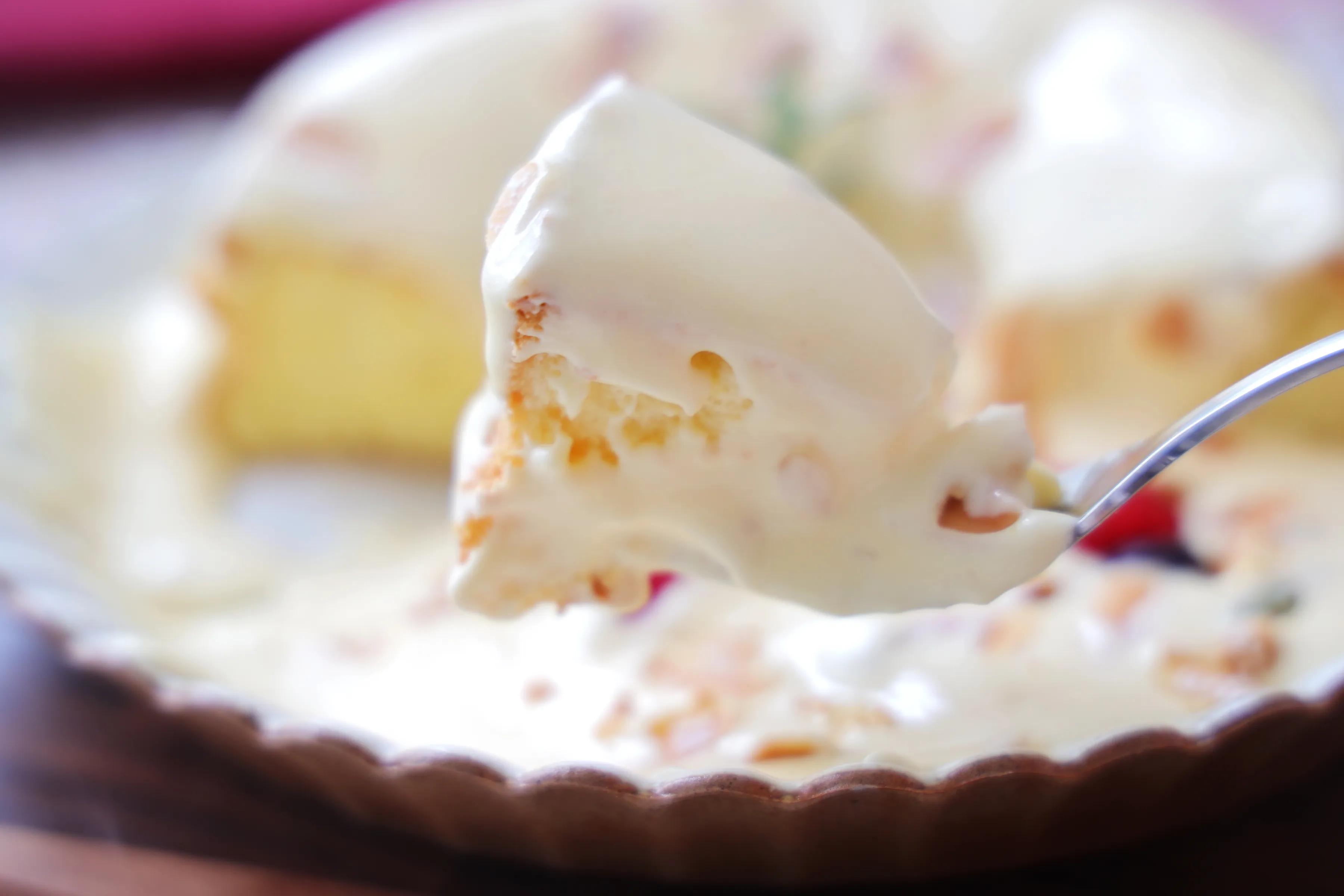 粉絲朋友點名要的網紅爆漿蛋糕，切第一塊的時候太治愈，味道超讚