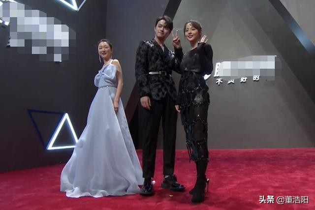 星光红毯众星造型：乔欣透视装抢镜，热巴大秀