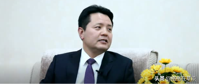 唯一获得蒙医学、西医学双学位博士纳顺达来