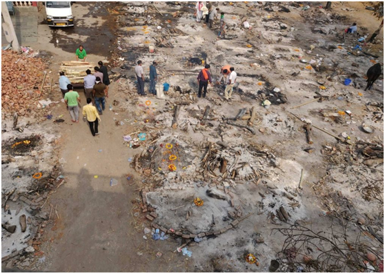 这时候还分尊卑贵贱！印度火葬场急聘高种姓员