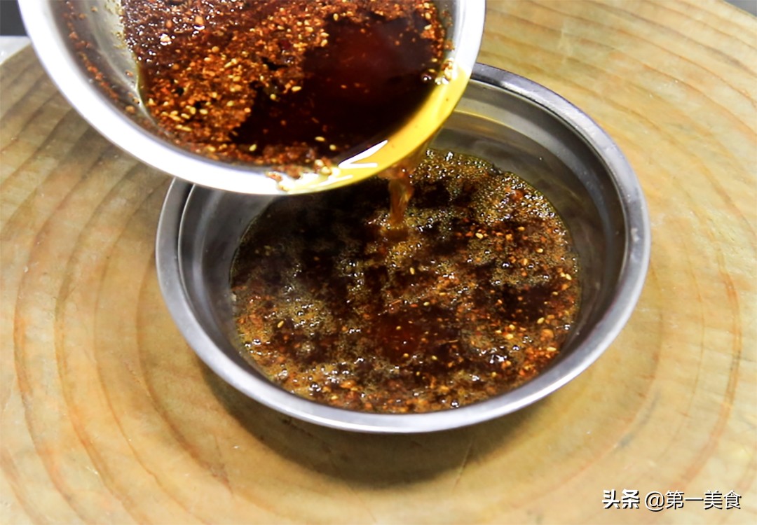 圖片[11]-夏天雞肉就要這樣吃 大廚分享紅油雞絲 獨特料汁 香辣開胃-起舞食譜網