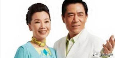 他是国家一级演员，夫妻相爱40年0绯闻，现35岁的儿子比他还红