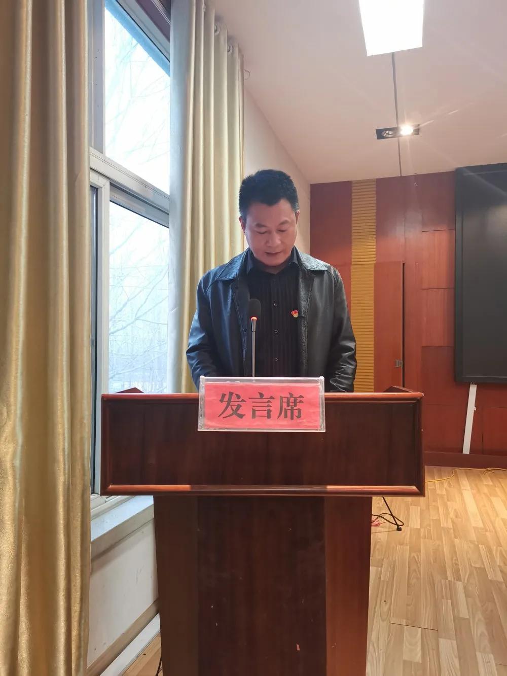 兰陵县新兴镇到兄弟乡镇考察学习