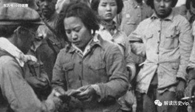 名女卫生员被日军俘虏，本以为牺牲了，5年后出