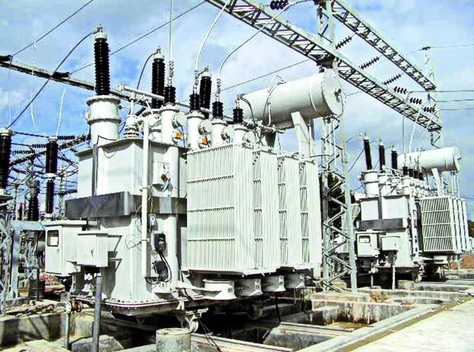 为啥火车一到青藏高原就换美国车头？专家：这