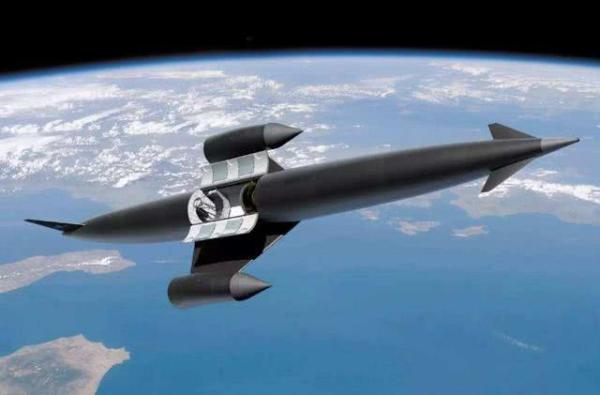 终于轮到美国害怕了，全球最快导弹已经服役，