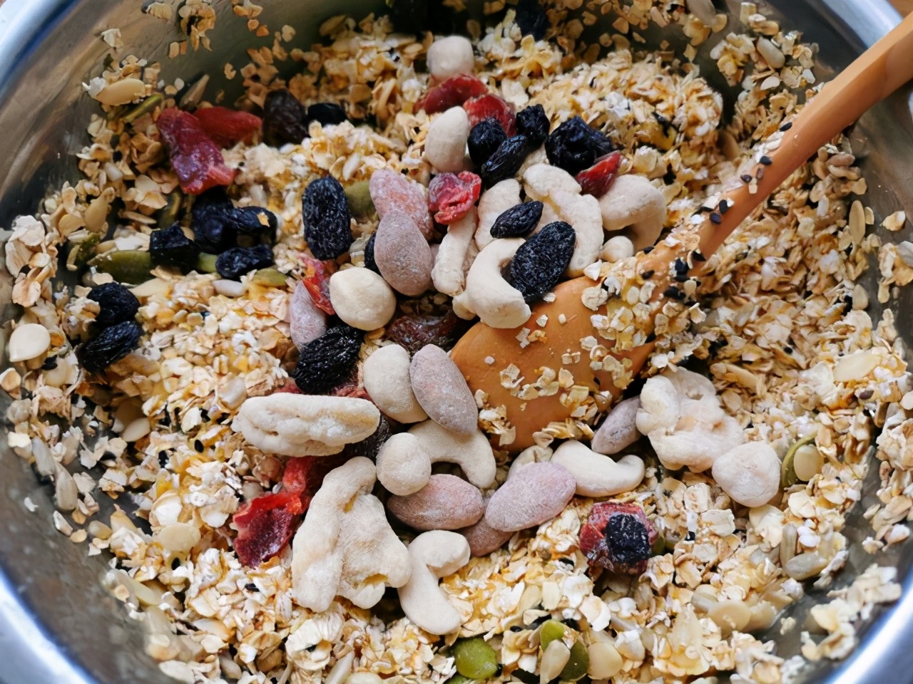 無油無糖，自製燕麥堅果能量棒，飽腹感極強，代餐零食都合適