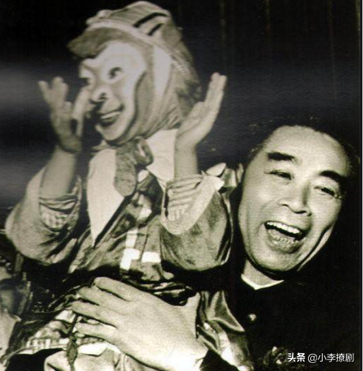 从“全民追捧”到“跌落神坛”，62岁的六小龄童做了哪些荒唐事？