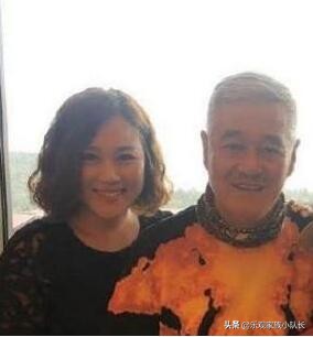 高秀敏至死不与赵本山和解，赵本山到她葬礼上："妹呀，哥来晚了"