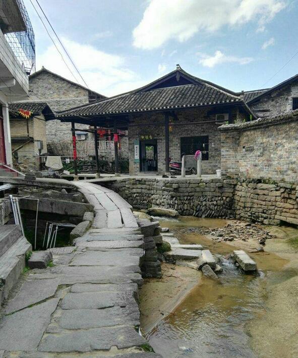湖南夏季最值得去的5个景点，最美少数民族特色村寨，叹为观止