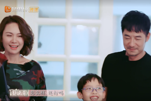 钟丽缇14岁女儿只认识王一博，张伦硕反对早恋，jaden：继父严厉