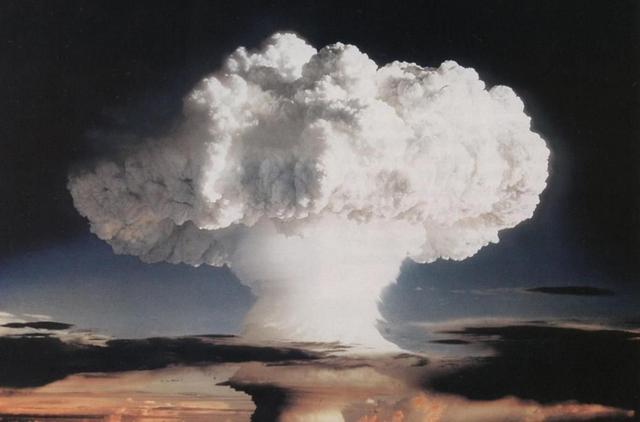 �ҹ��׿�ԭ�ӵ��Ա����䱳�����ֻ���Լ�֪�����Ͻ�֪����˵��ɶ