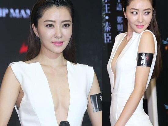 郑凯结婚领证，前女友上热搜，恋爱多年却分手的女星怎么样了？