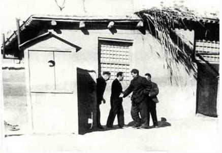 毛泽东的智慧和骨气：35个辣椒“灌醉”米高扬，到苏联不吃死鱼