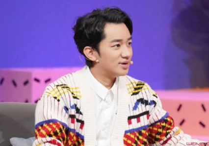 有種遺傳叫王祖藍女兒，避開爸爸基因繼承媽媽美貌，網友：放心了