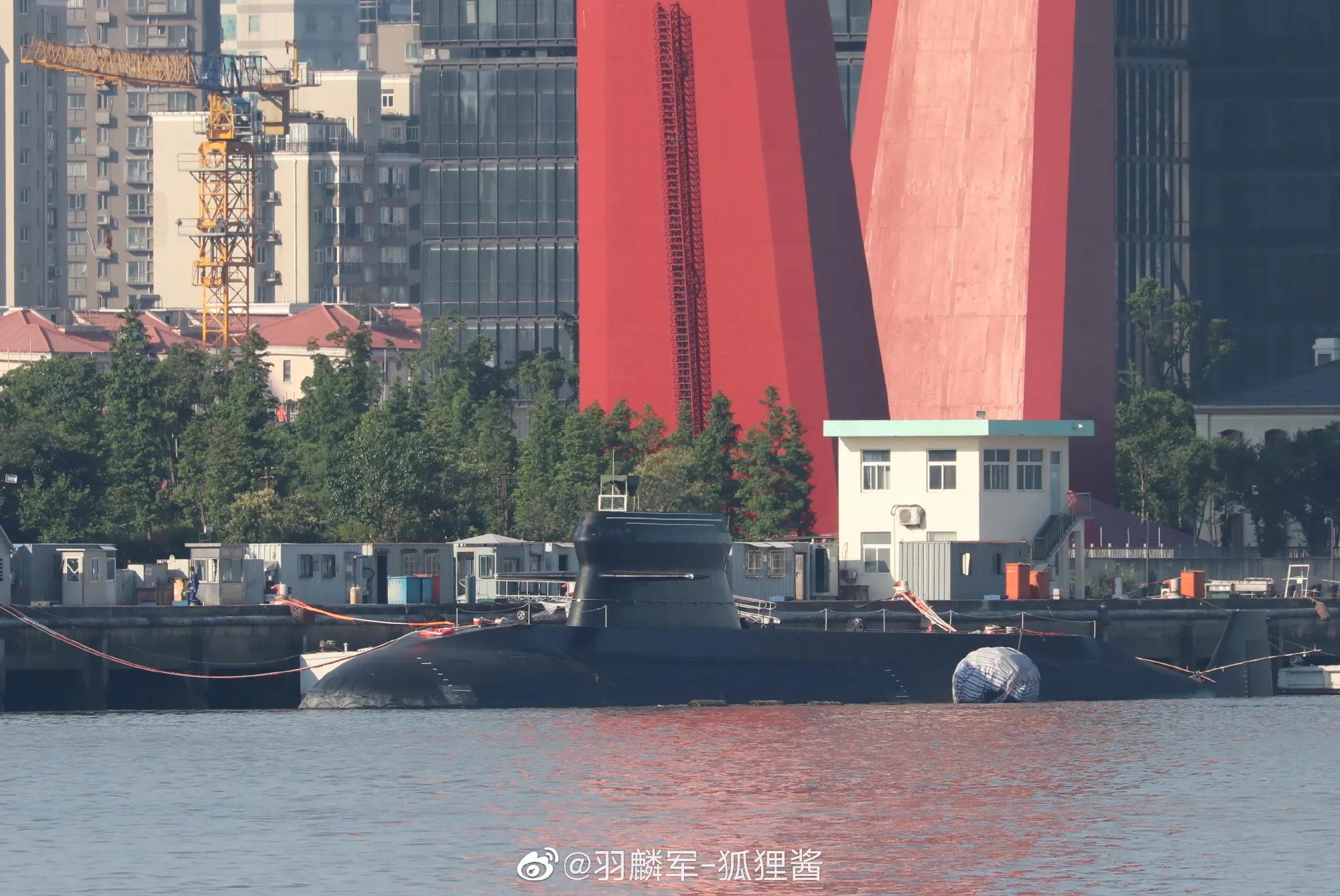 �Ҿ��������ͳ���Ǳͧ��ָ��̨Χ��������ؿƻ�ʮ�㣬������Ǭ��