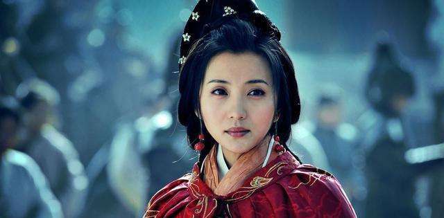中国历史上第一名女间谍，出身奴隶，却帮助主人重夺王位