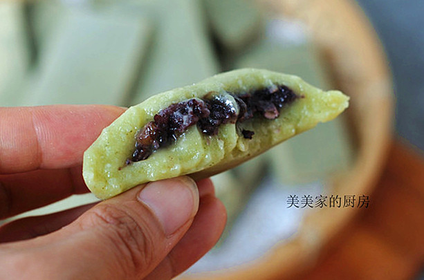 几样食材搭配做早餐，一拌一蒸再包好，凉吃更带劲！真香糯呀