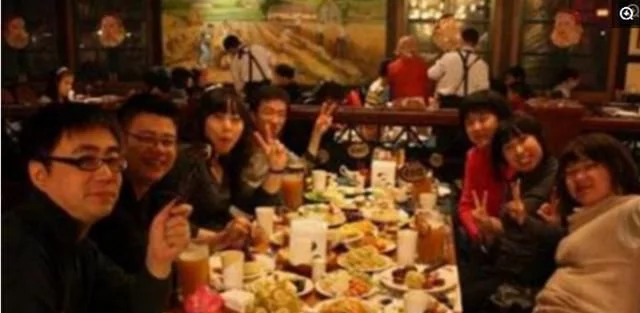 中国人聚餐、日本人聚餐、印度人聚餐，网友：