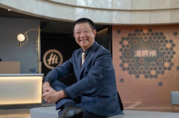 两个月蒸发2千亿，老板转移资产入外国国籍，海底捞发生了什么？