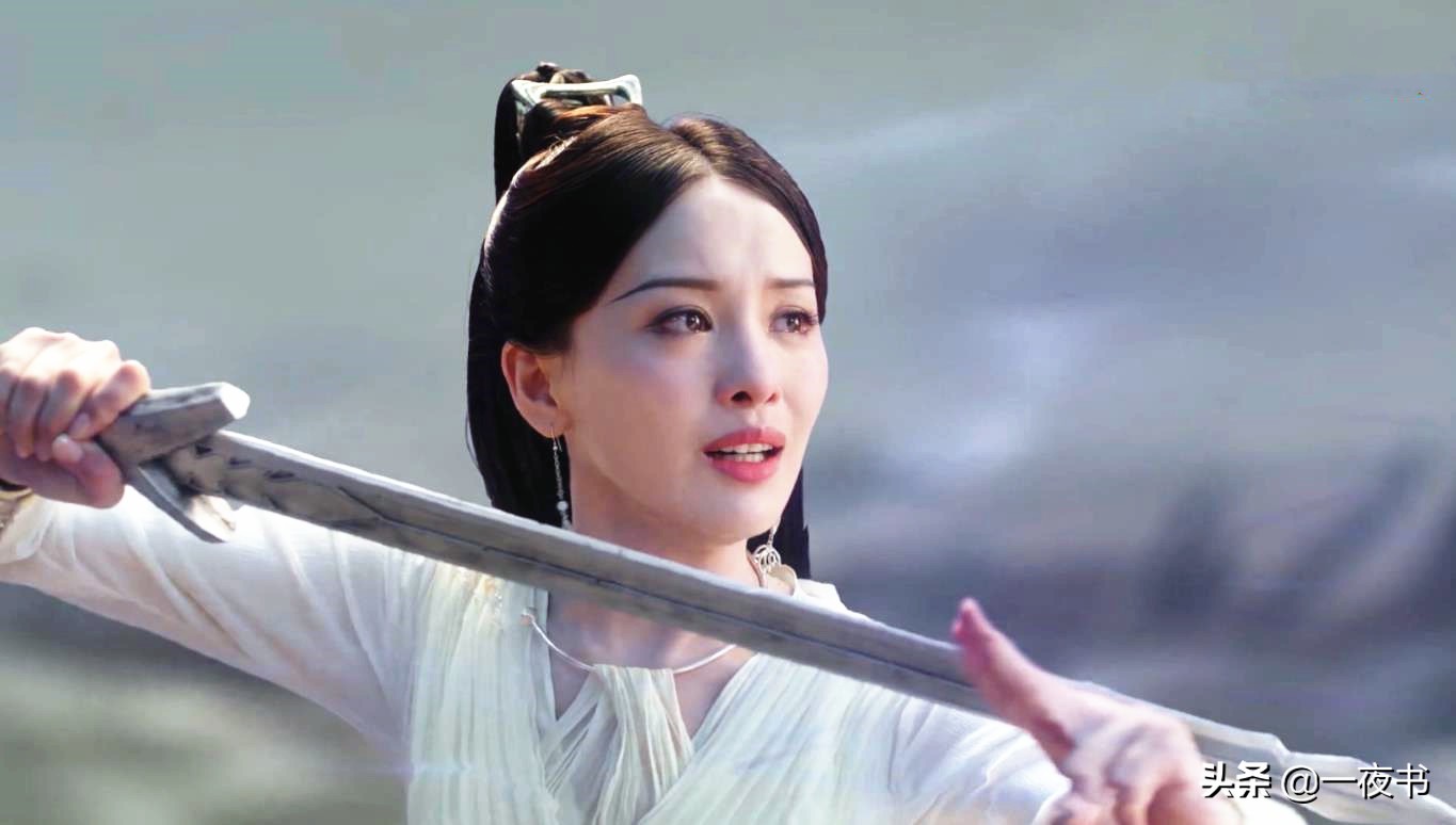 千古玦尘天启神尊救月弥神力耗尽满头白发月弥回归变为凡人白烁