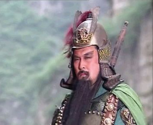 马中赤兔，吕布死后赤兔马没事，而关羽死时赤兔马却绝食而亡