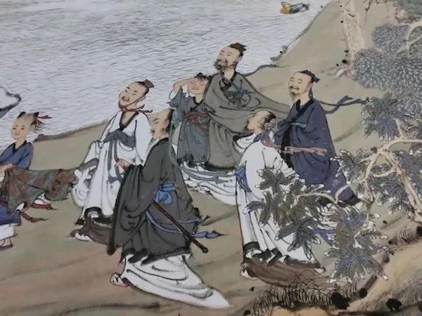 夏天草坪裏那些常見的小蟲子，到底有多危險？咬一下可能致命