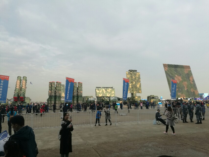 笔者在航展和民航机场上拍摄的雷达系统集锦