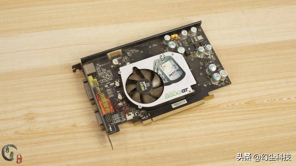 帮亲戚修电脑，打开机箱后，发现显卡电容全爆浆了，要不要修？