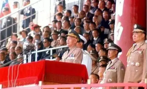 1974年西沙海战：蒋介石曾下令为解放军“护航”？真相到底如何？