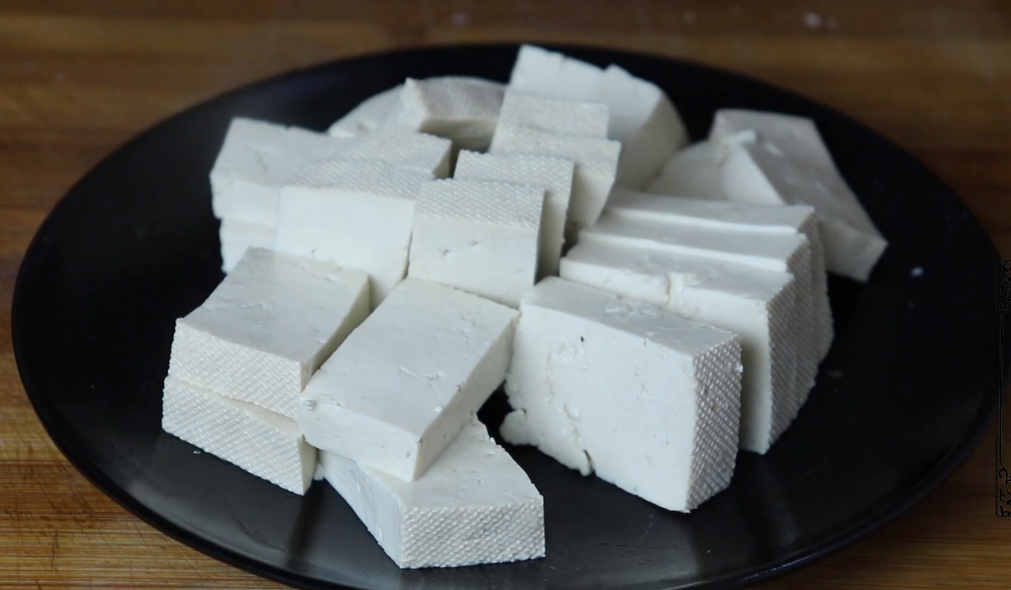 豆腐加鸡蛋的新吃法，简单一做，出锅比肉香，好吃解馋