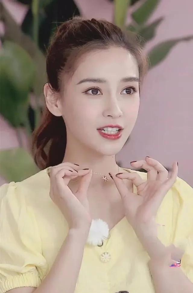 明星下场带货进行时，唱衰？为时过早